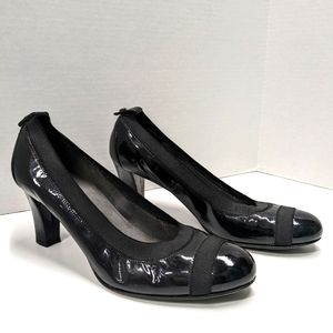 Stuart Weitzman Patent Pump